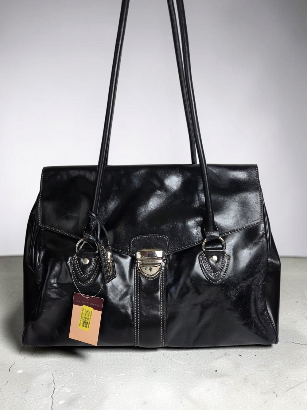 ANTONIO MELANI Black Leather Shoulder Bag with Silver Hardware